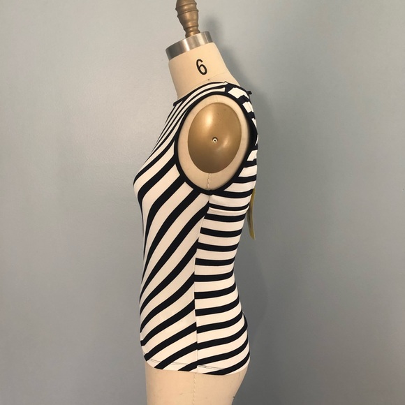 KAREN MILLEN Mitered Stripe Top with Cut Out back - Picture 4 of 5